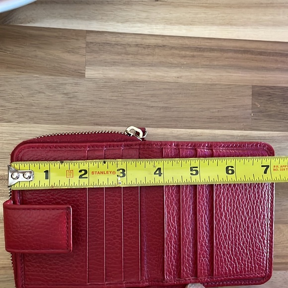 Authentic Gucci wallet - Picture 10 of 10